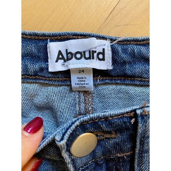 ABOUND  BNWOT Womens rolled hem hi-rise jean shorts - Picture 7 of 8